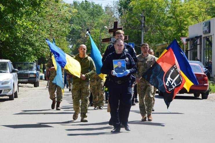 Кілія простилась із загиблим на Донецькому напрямку майором поліції у відставці Володимиром Газізовим